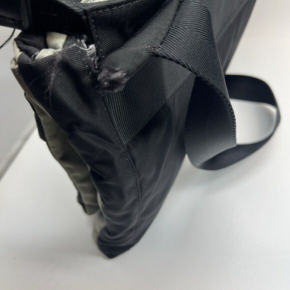 T-Tech by TUMI Black Crossbody Messenger Bag, Laptop, campus, Ballistic Nylon - Picture 8 of 16